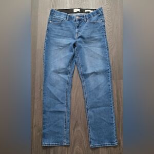 Woman's Straight Leg Jeans